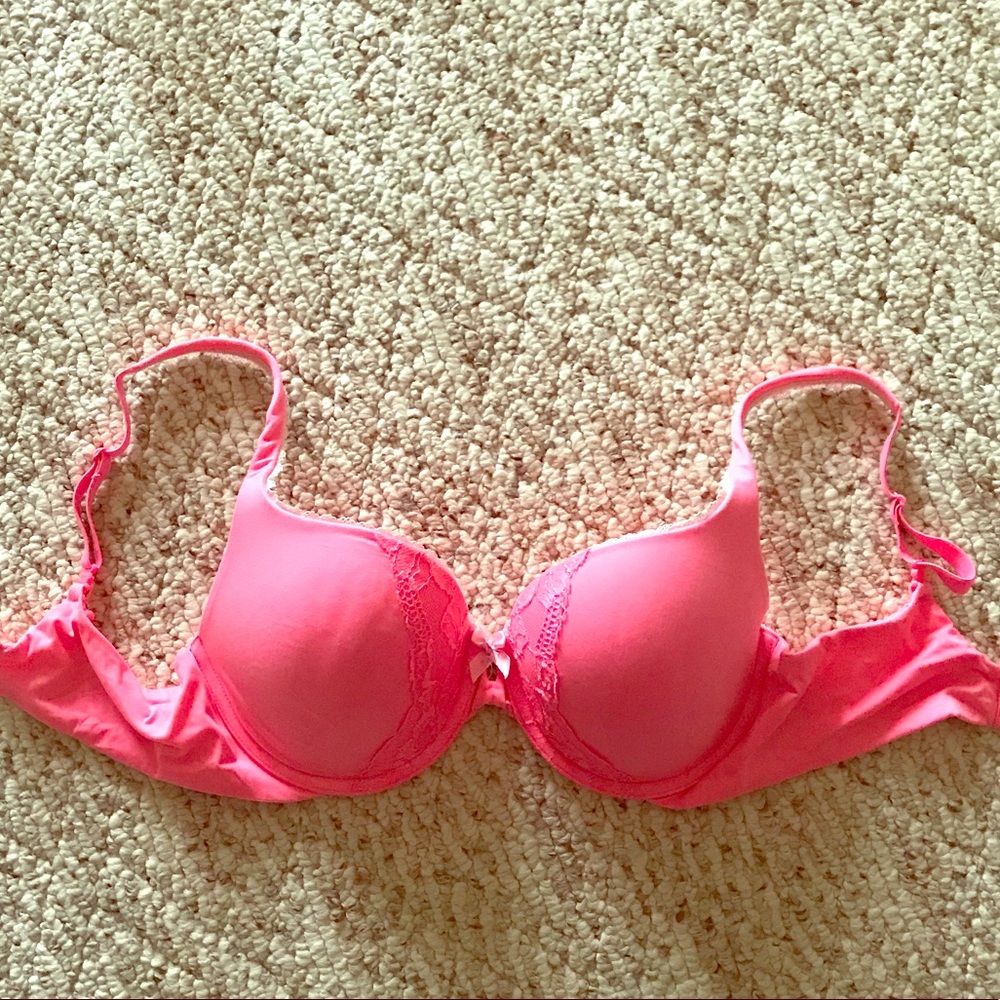 Victoria Secret hot pink bra